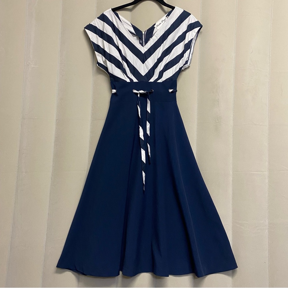 Vintage Bettie Page Women’s Dress XS Pinup Nautical Sailor Retro Feminine - Picture 3 of 14